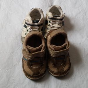 2 pairs Stride Rite sneakers baby 3.5